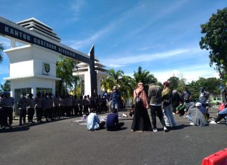 Gubernur Rohidin Akan Ambil Sikap Terkait Tambang Pasir Besi Seluma