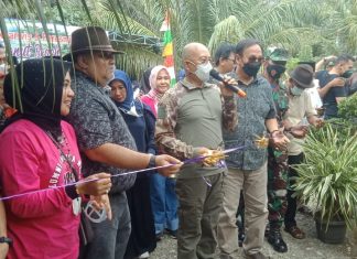 Bupati dan Wabup BS Hadiri Pengukuhan Pokdarwis Wisata Coconut Beach