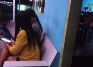 Kehidupan Dunia Malam di Pulau Baai