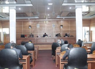 Paripurna Tentang Pengumuman Usulan Pemerintah Bupati dan Wabup Masa Jabatan 2017-2022