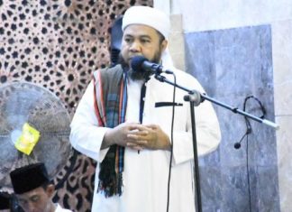 Wali Kota Helmi Hasan Ajak Perbanyak Sedekah dan Janji Beri Kurma ke Setiap Masjid