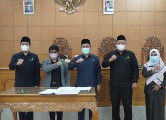 Rapat Paripurna, 7 Fraksi Setujui Perda Perumda Tirta Ratu Samban