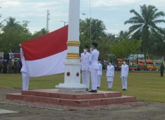 Pemkab BS Gelar Upacara di Lapangan Sekundang, Detik-detik Perayaan Hut ke 73