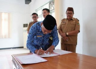 Sekretariat DPRD BS Laksanakan Sertijab Sekwan dan Kasubag