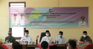 Pj Sesda Hadiri Musrenbang Kecamatan Manna