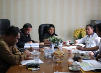 Dihadapan Dewan, Dinas LH Kepahiang Ungkap Kurangnya Armada Sampah