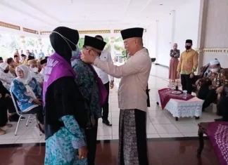 Bupati Gusnan Mulyadi Lepas Keberangkatan 59 JCH