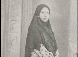 Pahlawan Wanita Berkerudung Syar’i yang Terlupakan