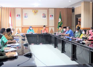 Soal Tambang Pasir Besi PT. FBA, Pemprov Bengkulu Segera Surati Kementerian Terkait Pempov Bengkulu Rapat Bersama Bahas Tambang Pasir Besi PT Flaming Levto Bhakti Abadi