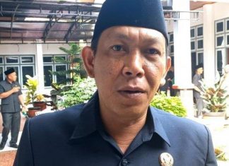 Harga TBS Anjlok, Ketua Komisi II DPRD BS, Holman, SE Minta Pemerintah Beri Solusi Holman-DPRD-Bengkulu-Selatan Foto/Dok Trb