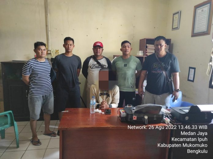 Polsek Mukomuko Selatan Tangkap Pemuda Bawa Sabu