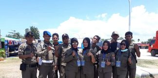 Anggota Sapol PP Mukomuko saat Foto Bersama