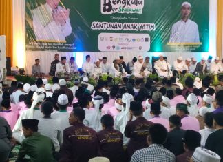DPC Rabithah Alawiyah Bengkulu Gelar Tabligh Akbar dan Santuni Ratusan Anak Yatim Bersama Majelis Maulid Watta’lim Roudhotussalaf Tabligh Akbar di Masjid Raya Baitul Izzah Bersama Rabithah Alawiyah Bengkulu