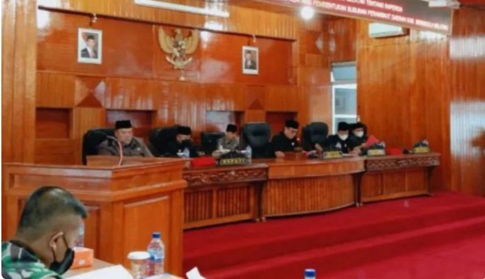 Sidang paripurna DPRD Bengkulu Selatan, Senin, 9 Mei 2022, Foto: Dok
