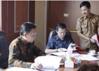 Komisi I DPRD Bengkulu Selatan Bahas Raperda Penertiban Hewan Ternak Komisi I DPRD Bengkulu Selatan saat melaksanaka rapat bersama Satpol PP dan Dinas Perpusda, Senin, 1 Agustus 2022, Foto: Dok