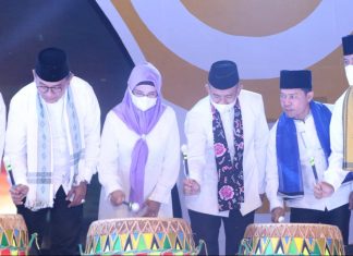 Kapolda Bengkulu Hadiri Kemeriahan Pergelaran Seni dan Budaya Festival Tabut 2022 kapolda bengkulu saat hadiri festival tabut