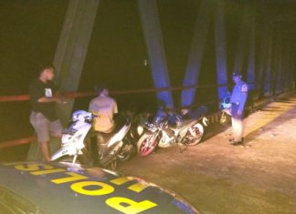 Patroli, Polsek Kaur Selatan Bubarkan Remaja Nongkrong Diatas Jembatan