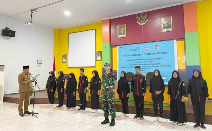 Tim Percepatan Penurunan Stunting (TPPS) Kabupaten Mukomuko saat di kukuhkan Wakil Gubernur Bengkulu Rosjonsyah
