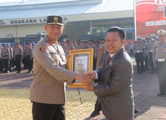 Kapolda Bengkulu Terima Penghargaan “Presisi Award” dari Lemkapi