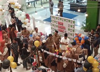 Unihaz Gelar Bazar, Karya Mahasiswa Bantu Penanganan Sampah