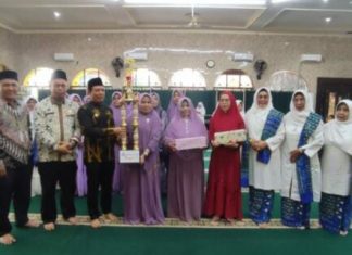 Ramai…! Ibu – Ibu Panggil Dedy Wahyudi Walikota Bengkulu