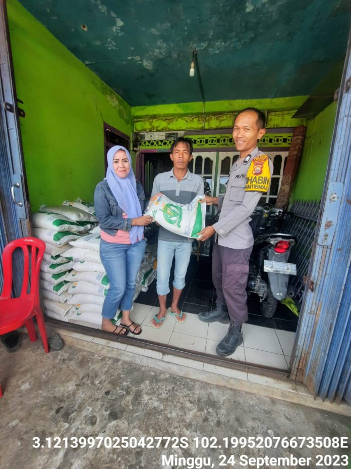 Bantuan es