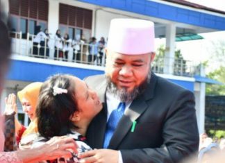 Helmi Hasan – Dedy Wahyudi Dilepas Dengan Tangisan Anak Yatim