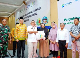 Bantuan Pangan Disalurkan, 8000 Paket Dibagikan untuk Warga Bengkulu