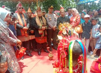 Tolak Bala, Masyarakat Lebong Lakukan Ritual Adat Budaya Kedurai Muang Apem