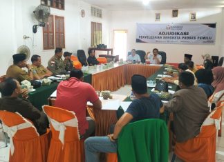 Bawaslu Mukomuko Rapat Penanganan Pelanggaran Pemilu 2024