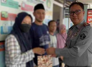 Lapas Curup Berikan Reward kepada Pengunjung Teladan