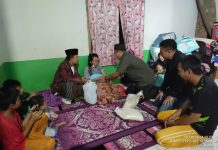 Kunjungan Silaturahmi Kepedulian Kompol PM. Amin, S.Ag, Terhadap Anggota KPPS Yang Mengalami Kecelakaan Saat Bertugas