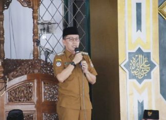 Pemkab Seluma Laksanakan Kegiatan Rutin Yasinan dan Serahkan Da’i