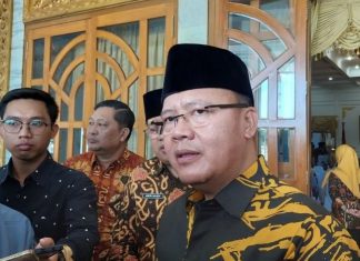 Gubernur : Informasi Pembangunan dan Potensi Daerah Disampaikan Melalui Buku “Bengkulu Hebat”