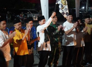 Wabup BU Lepas Peserta Pawai Takbir Keliling