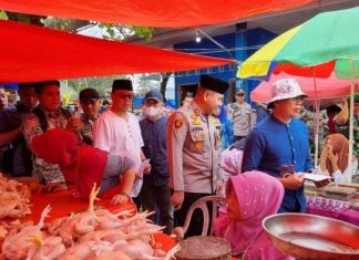 Harga Daging Ayam Potong Kembali Meroket, Bupati Langsung Lakukan Monitoring