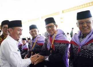 Lepas CJH Bengkulu Selatan, Sekda Do’akan Berkah dan Selamat Sampai di Tanah Suci
