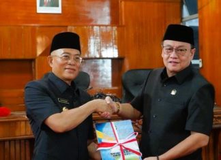 Bupati BS Sampaikan Nota Pengantar Terhadap LKPJ Tahun 2023