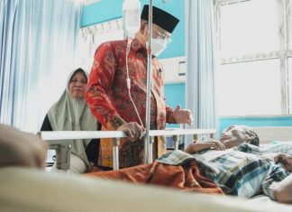 Gubernur Rohidin Kunjungi Rumah Sakit Hasanudin Damrah Manna