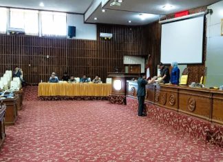 Rapat Paripurna, Gubernur Rohidin Sampaikan Nota Pendapat atas Dua Raperda Usulan Inisiatif DPRD Provinsi Bengkulu