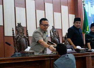 Rapat Pandangan Umum Fraksi terkait Raperda APBD Tahun Anggaran 2023