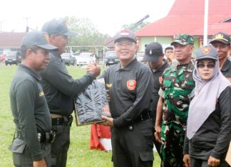 Apel Siaga Satlinmas: Gubernur Rohidin Tegaskan Amanat Presiden untuk Pilkada Aman dan Tertib