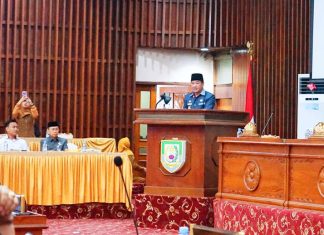 Plt Gubernur Rosjonsyah Sampaikan Nota Keuangan Rancangan APBD Provinsi Bengkulu 2025