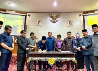 Raperda RAPBD 2025 Pemprov Bengkulu Sah Jadi Perda