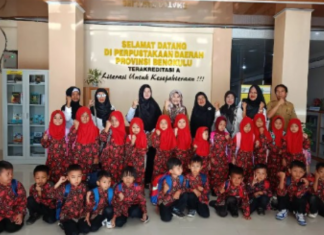 Tingkatkan Minat Baca Sejak Dini, Kadis DPK Bengkulu Apresiasi Kunjungan Siswa PAUD Ke Perpusda