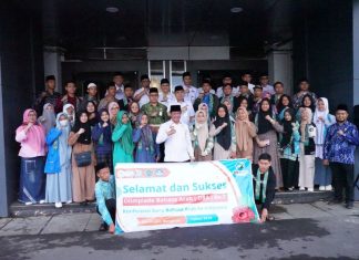 Plt Gubernur Bengkulu Lepas Peserta Olimpiade Bahasa Arab di Sela Apel Pagi