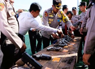 Komitmen Jaga Profesionalisme, Polres Bengkulu Utara Cek Kelengkapan Senpi Personel