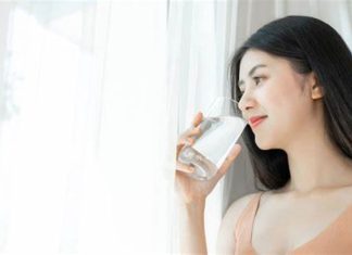Benarkah Minum Air Putih Bantu Cegah Batu Ginjal? Sinyak Selengkapya