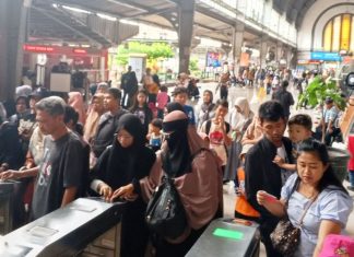 Libur Tahun Baru 2025, Stasiun Jakarta Kota Catat Lonjakan Penumpang Capai 20 Persen