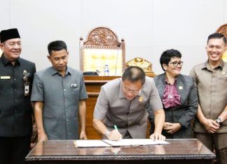 Rapat Paripurna Pengumuman Akhir Masa Jabatan Gubernur dan Wakil Gubernur Bengkulu